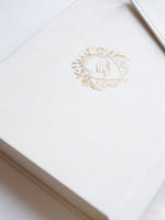 Luxus-Velvetbox mit Quaste Einladung mit Goldfolien-Hochzeitsort | Maßgeschneiderte Bestellung | Villa Balbiano, Comer See
