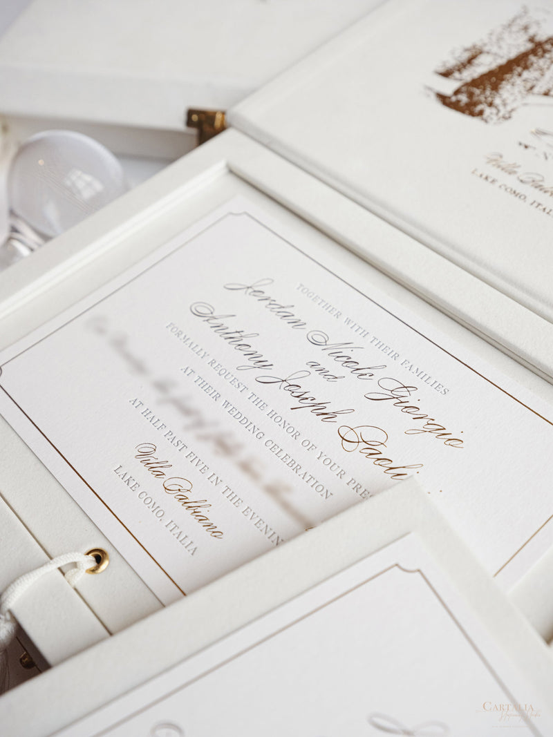 Luxus-Velvetbox mit Quaste Einladung mit Goldfolien-Hochzeitsort | Maßgeschneiderte Bestellung | Villa Balbiano, Comer See