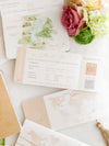 Italienische Hochzeit Veganes Leder Reisepass-Einladung mit Goldfolie & Gravur | Villa Pizzo Comer See, Aquarell