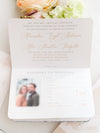 Italienische Hochzeit Veganes Leder Reisepass-Einladung mit Goldfolie & Gravur | Villa Pizzo Comer See, Aquarell