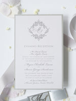 Schimmernde Silberne Tasche mit Monogramm Hochzeitseinladung Set