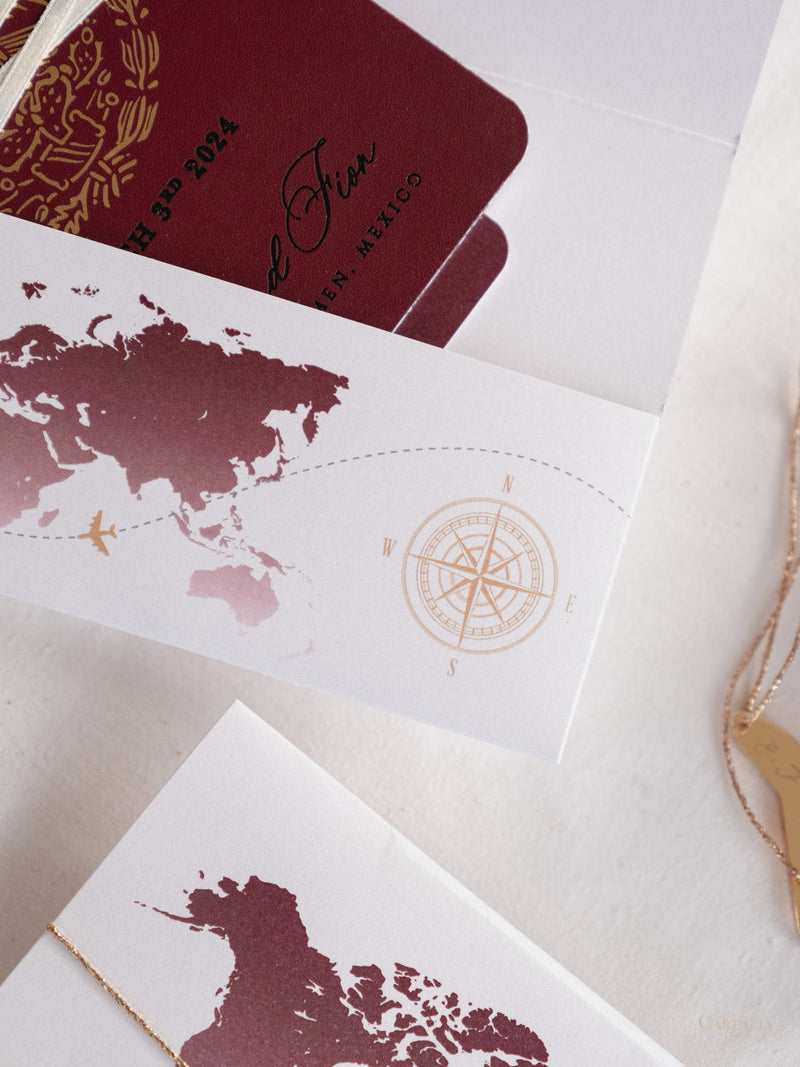 Veganes Leder Reisepass-Einladung mit Goldfolie & Graviertem Plexiglas-Flugzeug: Luxus-Einladung mit Mappe