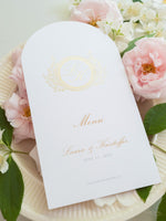Menükarte mit Monogramm aus Goldfolie | Villa del Balbianello