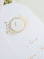 Menükarte mit Monogramm aus Goldfolie | Villa del Balbianello