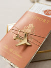Luxuriöse Terrakotta Reisepass-Hochzeitseinladung mit goldenem Glitzer und echter Goldfolie