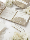Lasergestanzte Hochzeitseinladung Gold metallic mit Blumenornament im Pocketfold mit 3 Einlegern