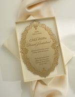 Luxuriöse Hochzeitseinladungs-Box "Form 1" mit graviertem Spiegel-Plexiglas in Silber